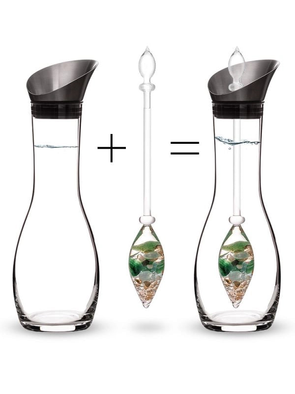 Combination of the era decanter and Forever Young gemstone vial in the Decanter era set.